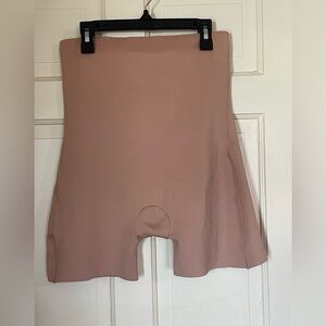 STRM LINE Firm Control Beige  Hi Waist Shaping Brief Panty Womens Sz Large